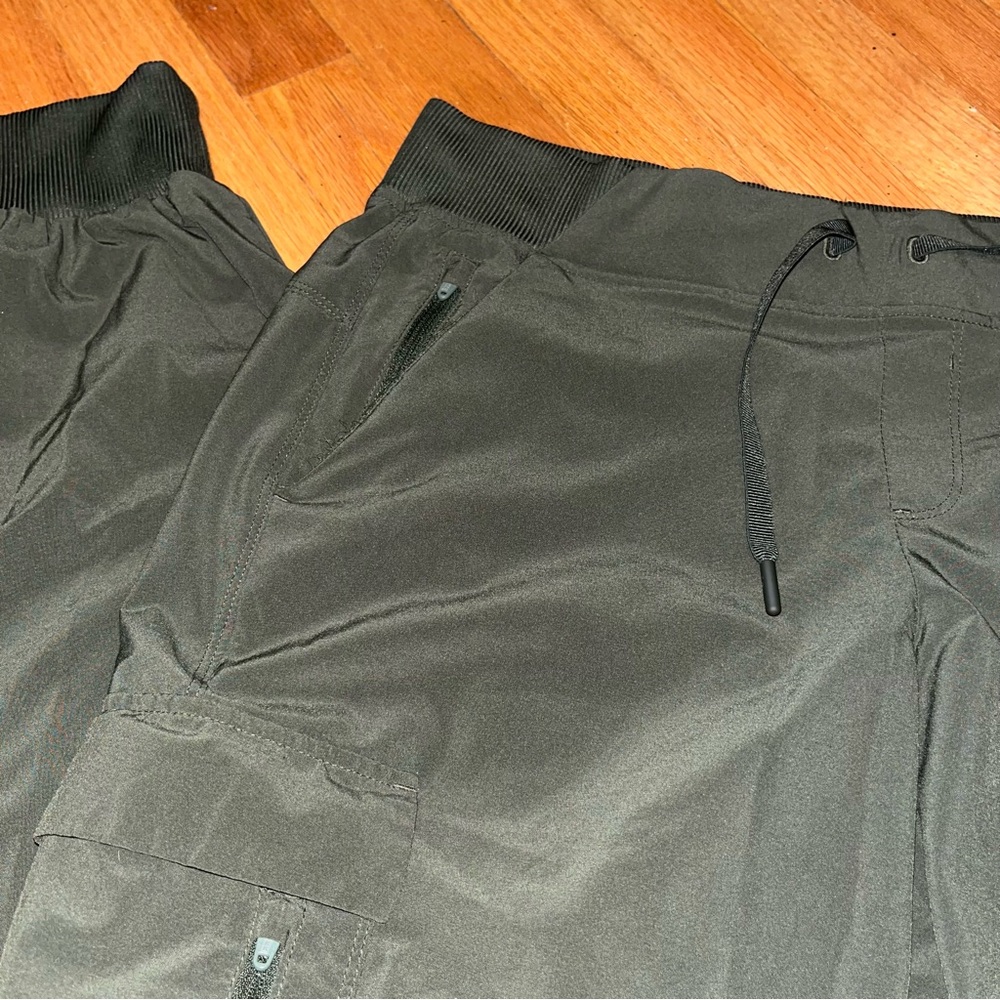 all in motion Stretch Woven Cargo Joggers - Picture 4 of 7